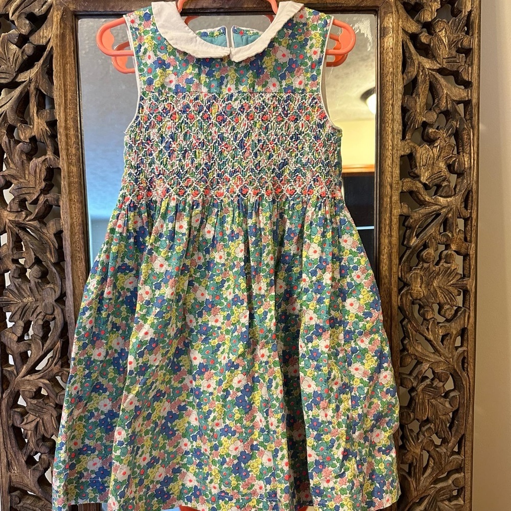 Mini boden collar smocked 100% cotton dress retro vibe size 5-6 girls